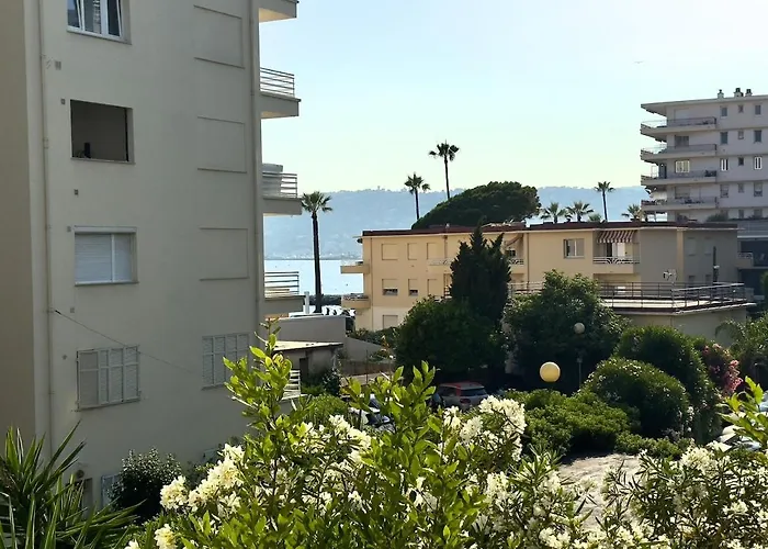 Appartamento Cocon 2 Pers à 100m Des Plages Antibes