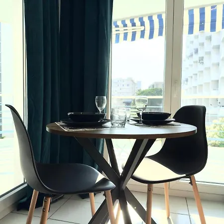 Cocon 2 Pers à 100m Des Plages Appartement